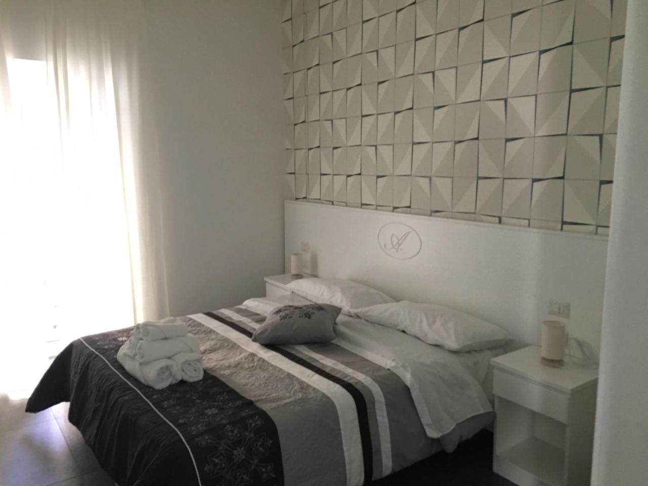 B&B Alambrado Rooms & Suites Наполи Екстериор снимка